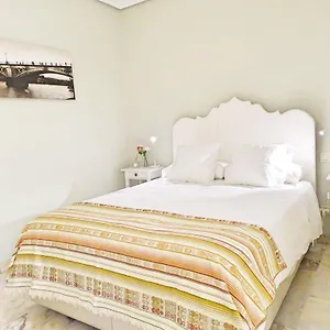 Beyourself By Sevillaluxurysuites Séville